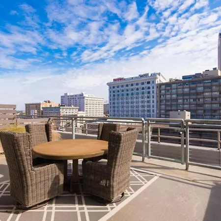 Modern Condo With Game Room In Downtown New Orleans